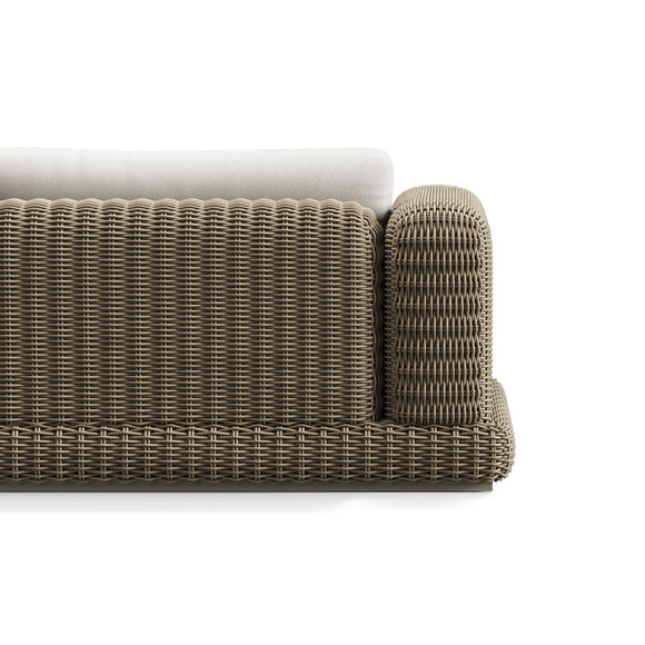 Roundabout Outdoor Lounge Chair
