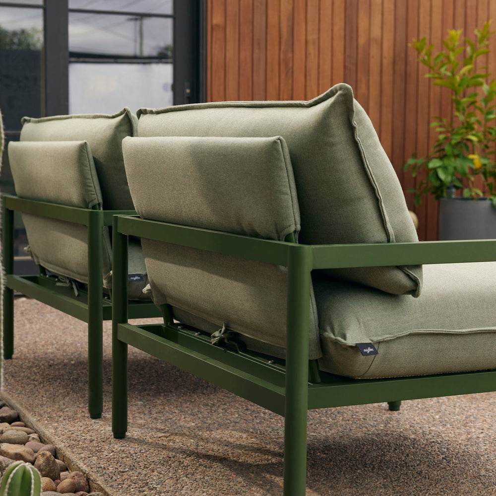 Terra Outdoor Lounge Chair