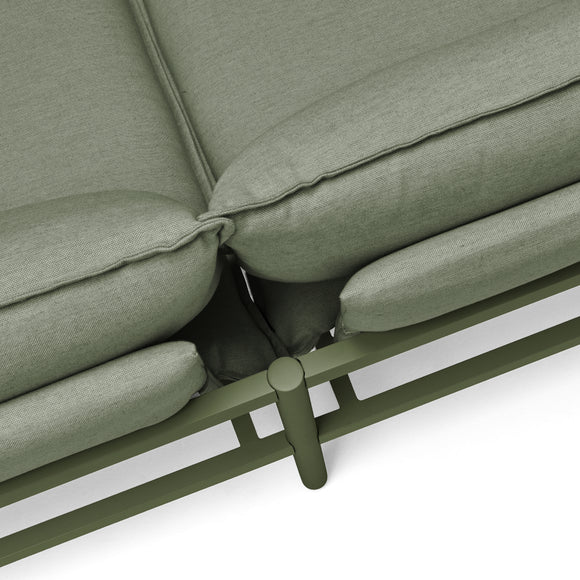 Terra Outdoor Loveseat