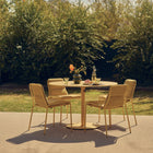 XY Outdoor Dining Set