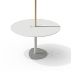 XY Outdoor Round Dining Table