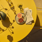 XY Outdoor Round Dining Table