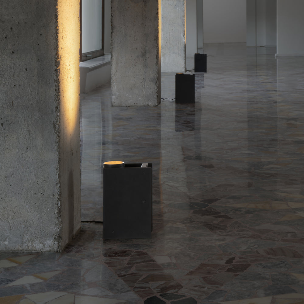 Plint LED Floor Lamp