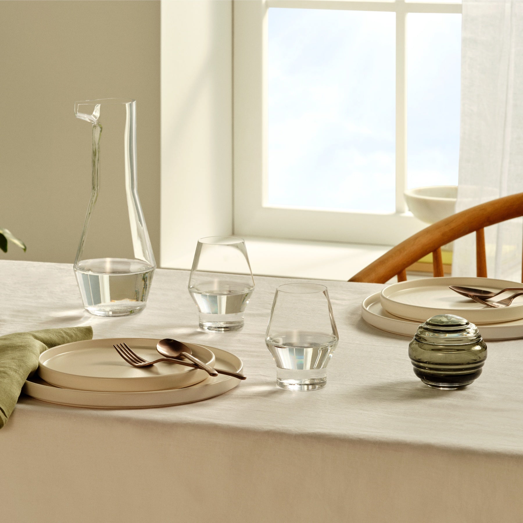 Nude Glass Beak Water Carafe - Thumbnail 5