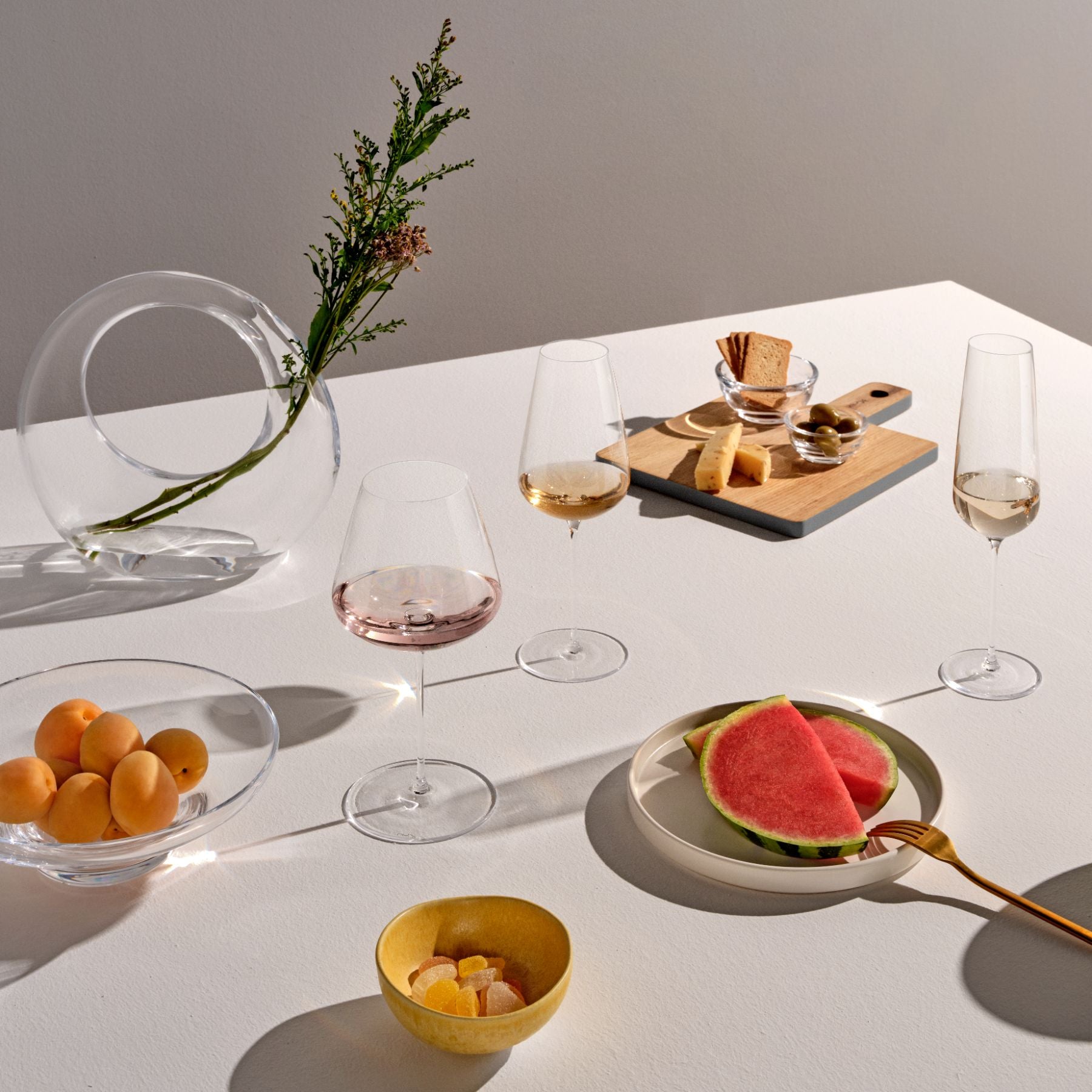 Nude Glass Stem Zero Elegant Red Wine Glass - 2Modern