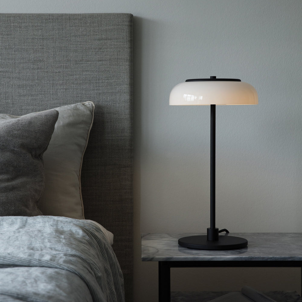 Blossi LED Table Lamp