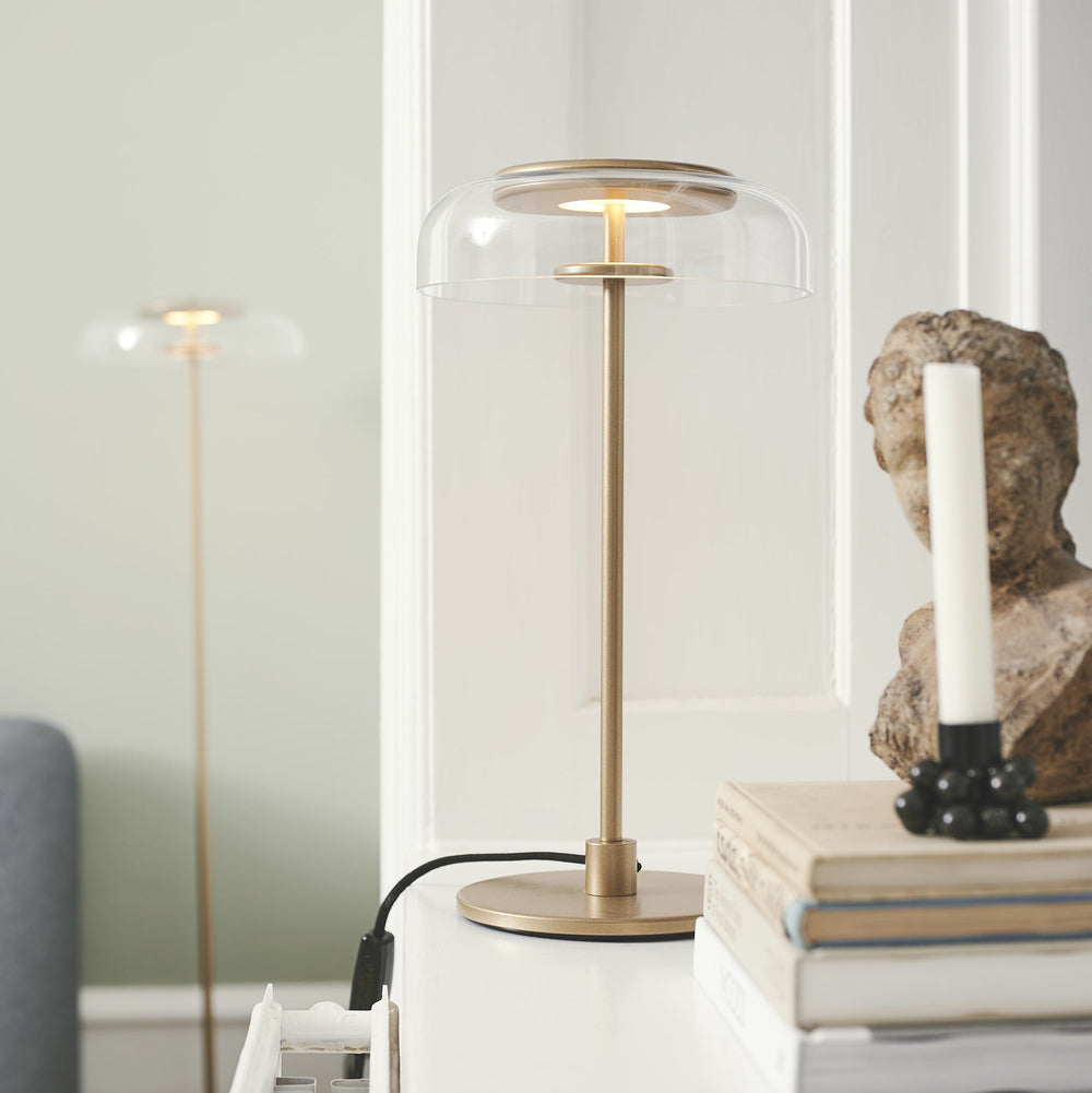 Blossi LED Table Lamp