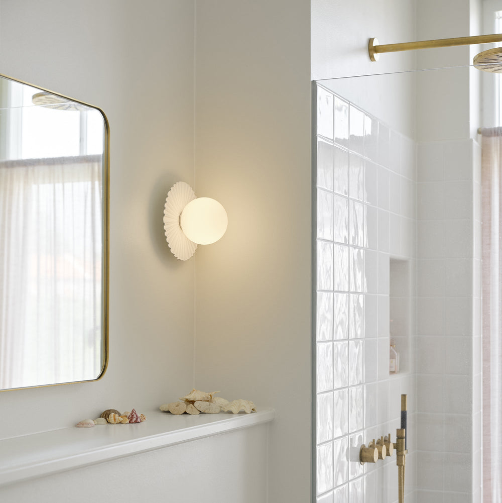 Liila Muuse Wall/Ceiling Light
