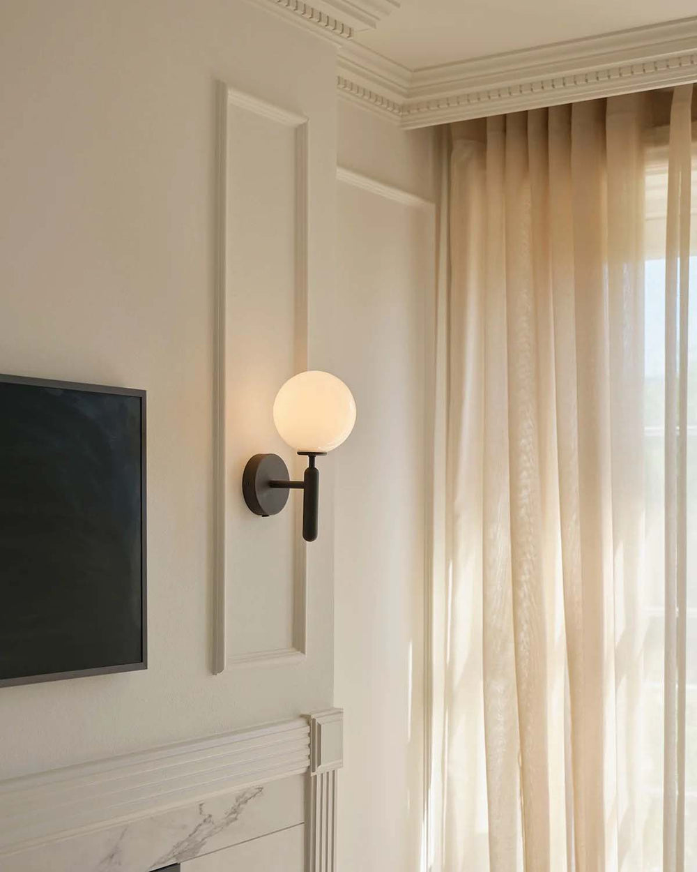 Miira Hard-Wired Wall Sconce