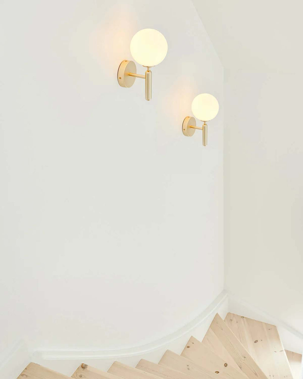 Miira Hard-Wired Wall Sconce