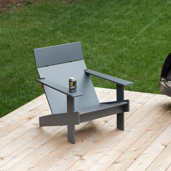 Lollygagger Outdoor Lounge Chair