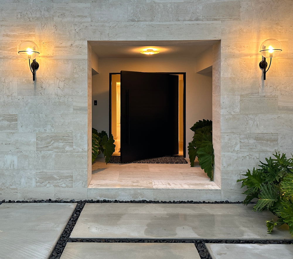 Lyndon Wall Light