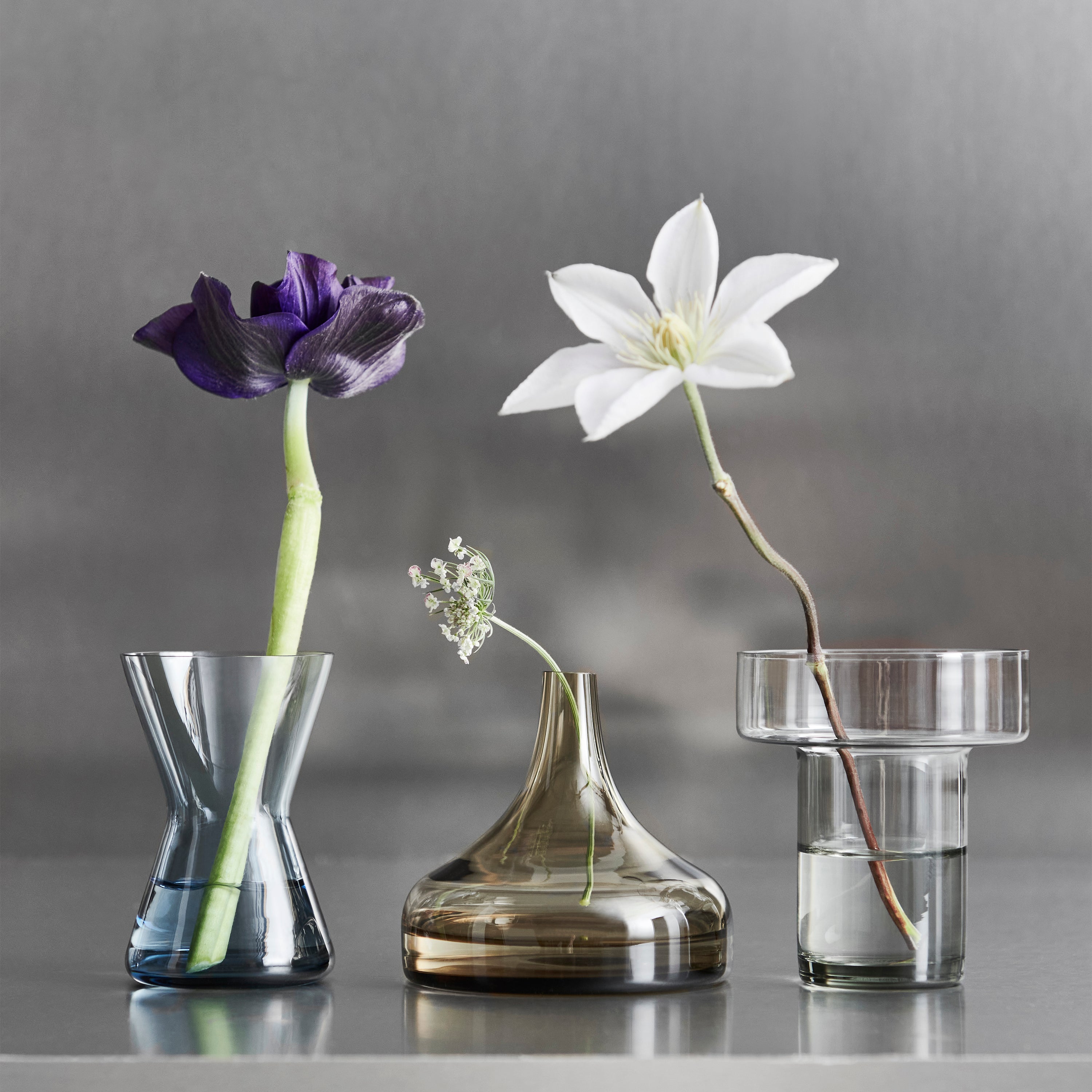 Orrefors Midsummer Water Avens Vase