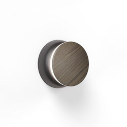 Black / Walnut