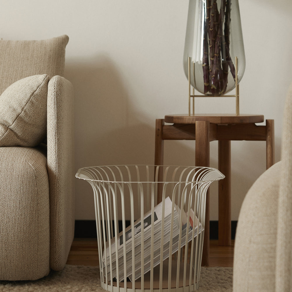 Passage Stool
