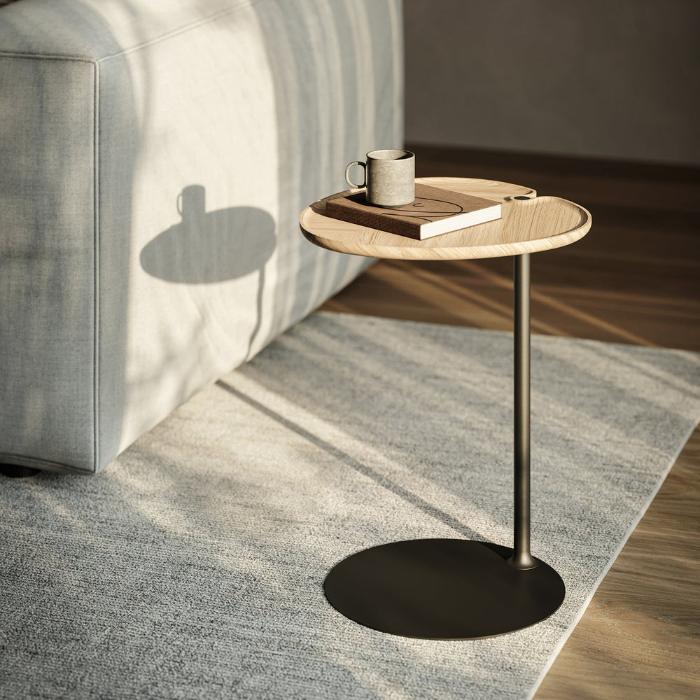 Leaf Round Side Table