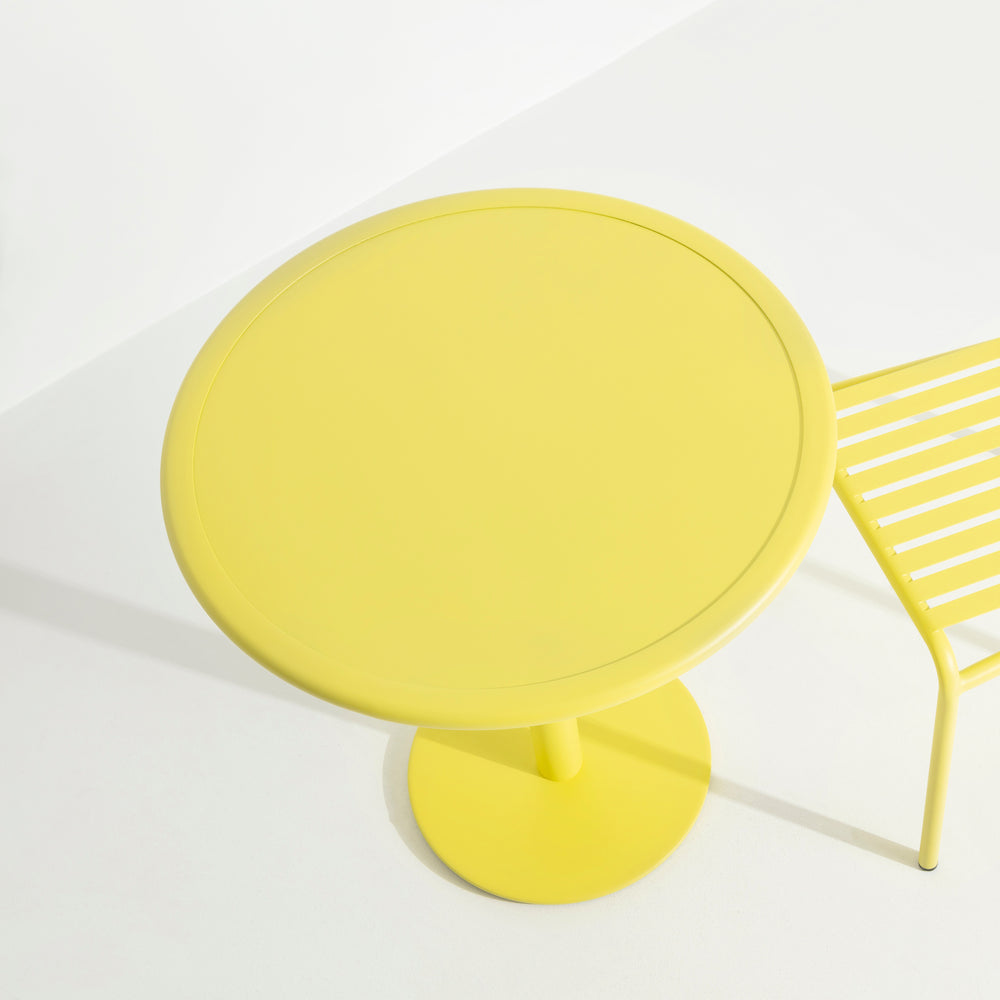 Week-End Round Outdoor Bistro Table