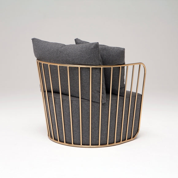Bride’s Veil Lounge Chair