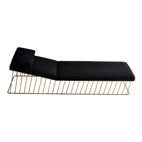 Wired Italic Chaise