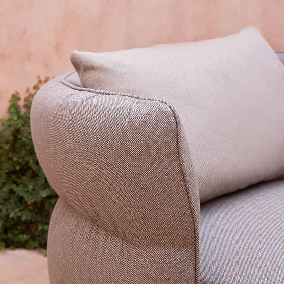 Amba Essence Outdoor Lounge Chair