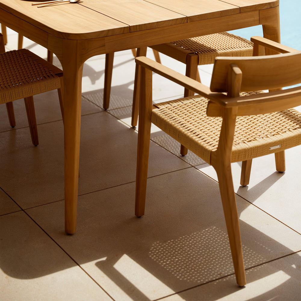 Paralel Outdoor Armchair
