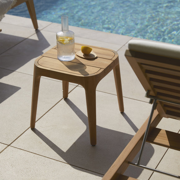 Paralel Auxiliar Outdoor Table