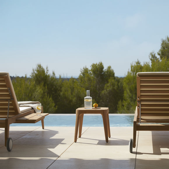 Paralel Auxiliar Outdoor Table