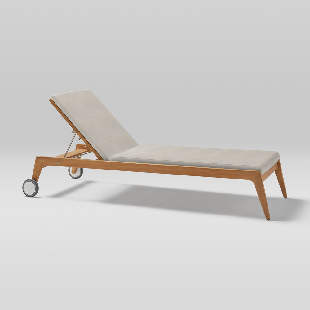 Paralel Outdoor Chaise Lounge