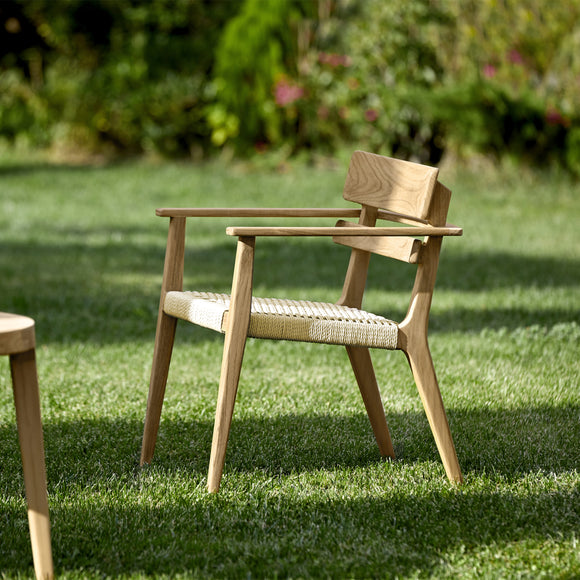 Paralel Outdoor Club Lounge Chair