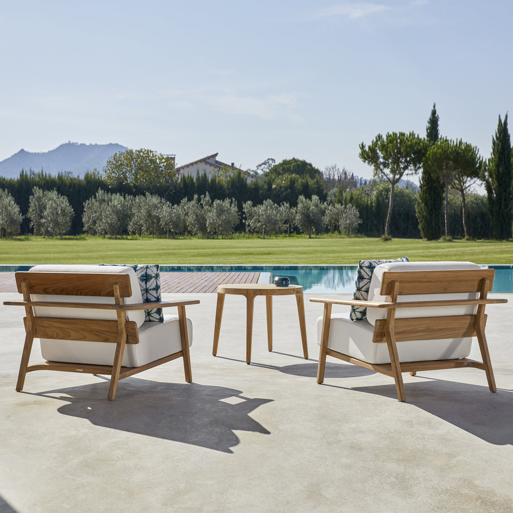 Paralel Outdoor Lounge Armchair