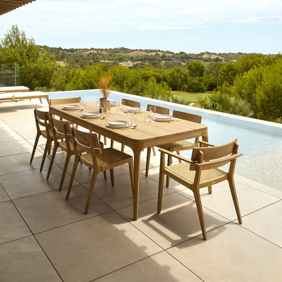 Paralel Rectangular Outdoor Dining Table
