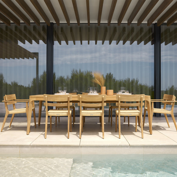 Paralel Rectangular Outdoor Dining Table