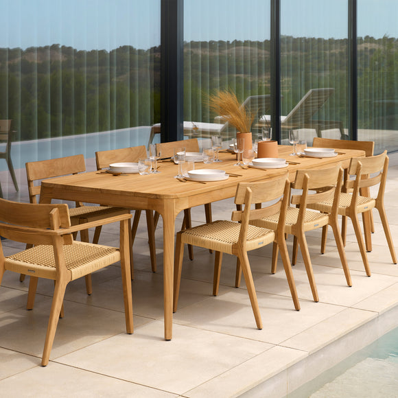Paralel Rectangular Extendable Outdoor Dining Table