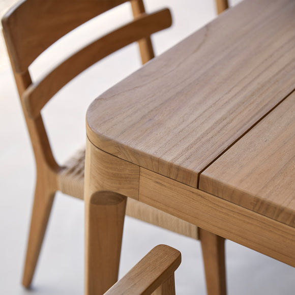 Paralel Rectangular Extendable Outdoor Dining Table