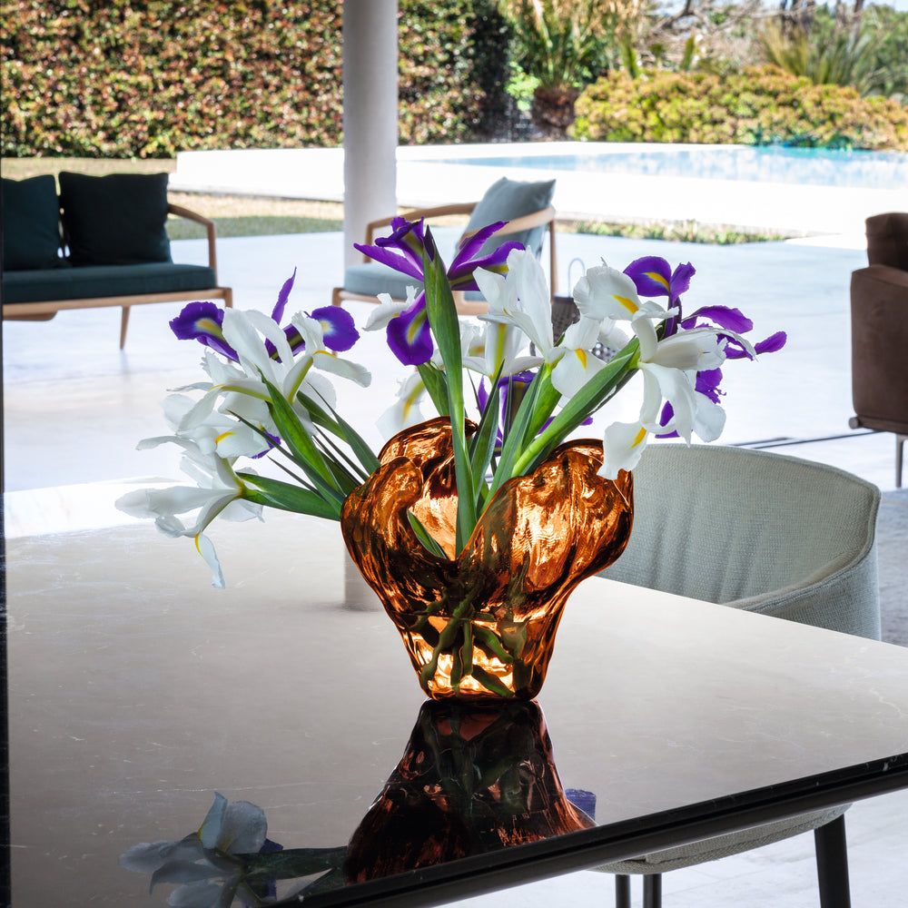 Water Illusion Vase