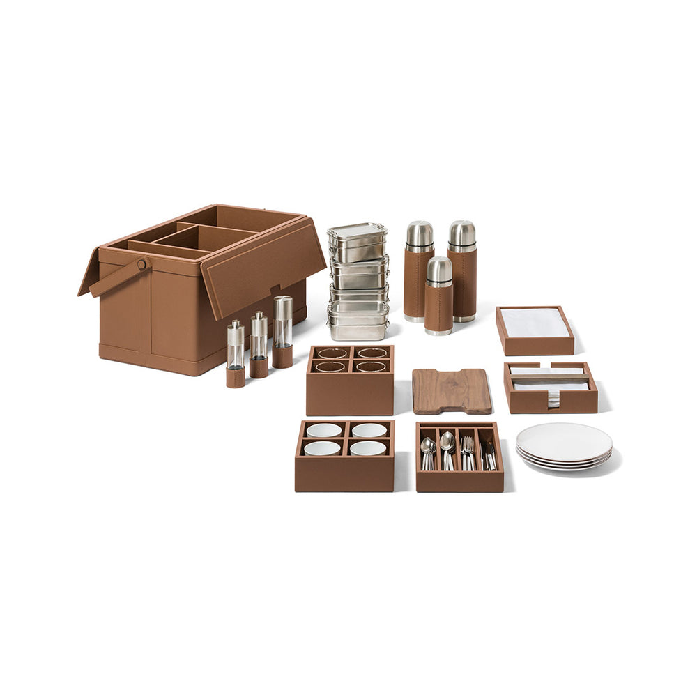 Giobagnara x Poltrona Frau Tableware Picnic Basket