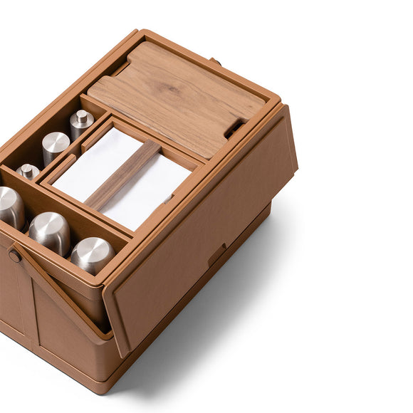 Giobagnara x Poltrona Frau Tableware Picnic Basket