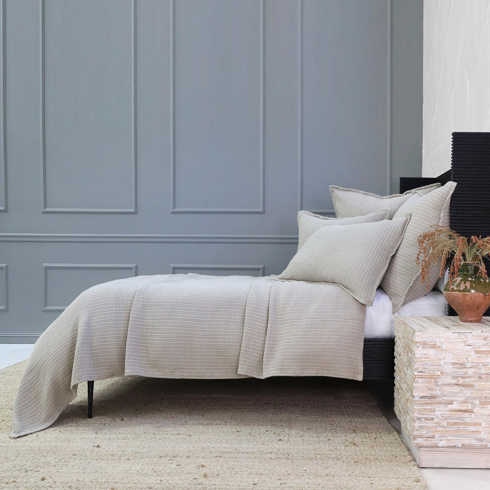 Chatham Matelasse Coverlet