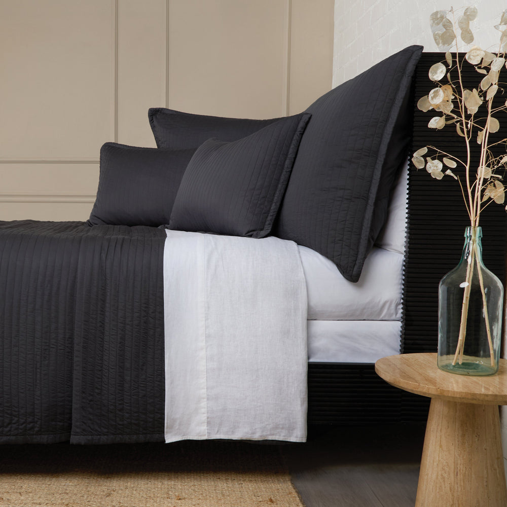 Carlyle Coverlet