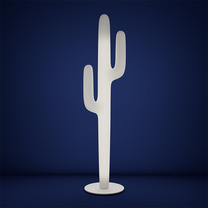 Saguaro Outdoor LED Floor Lamp