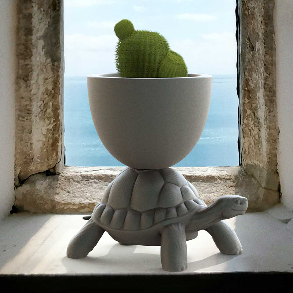 Turtle Carry Indoor/Outdoor Planter/Champagne Cooler