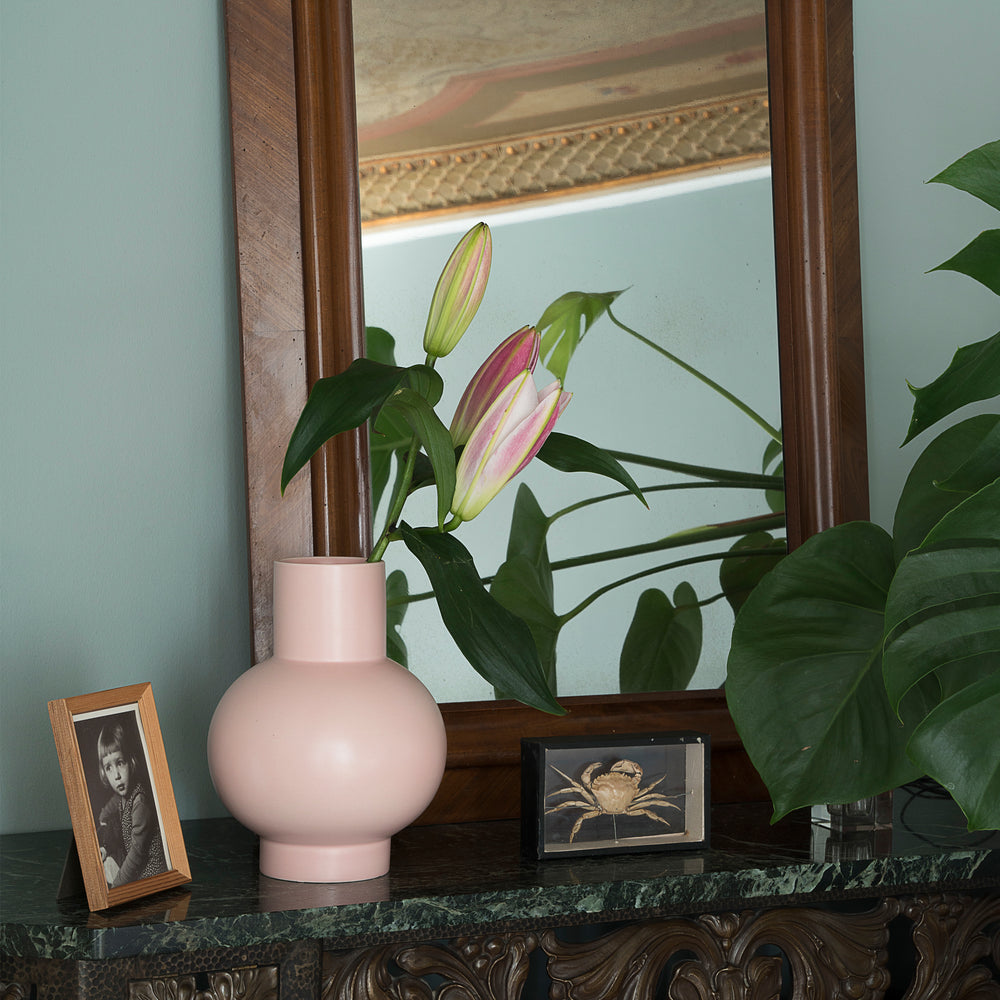 Strom Vase