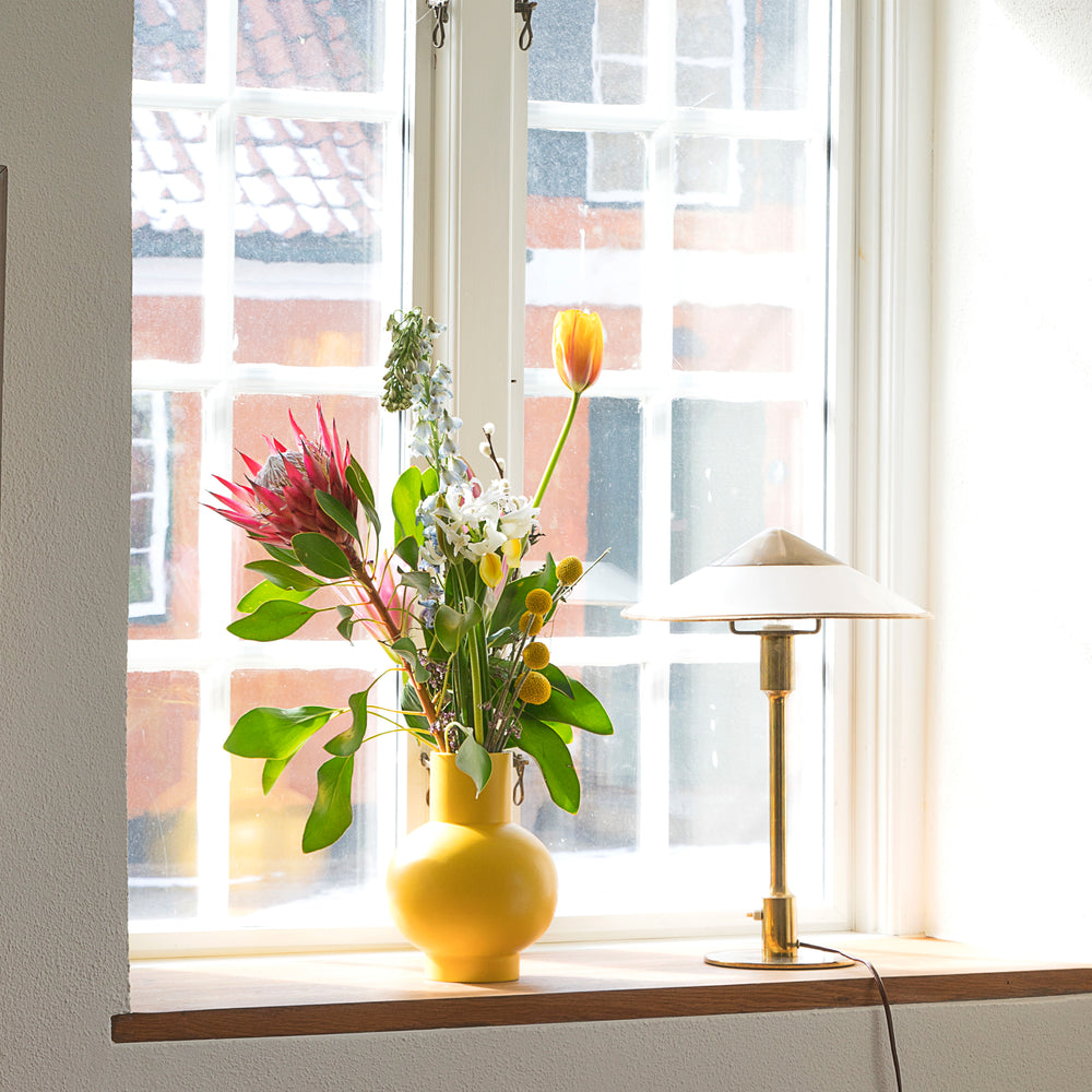 Strom Vase