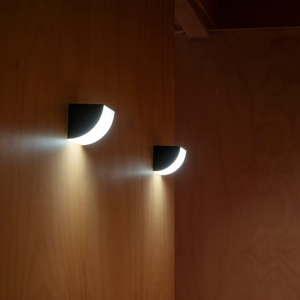 Phase Wall Sconce