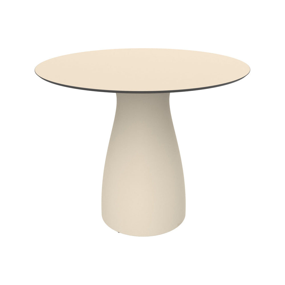 Baobab S Round Outdoor Dining Table