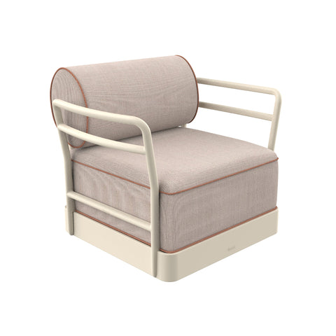 Brisa Outdoor Lounge Armchair