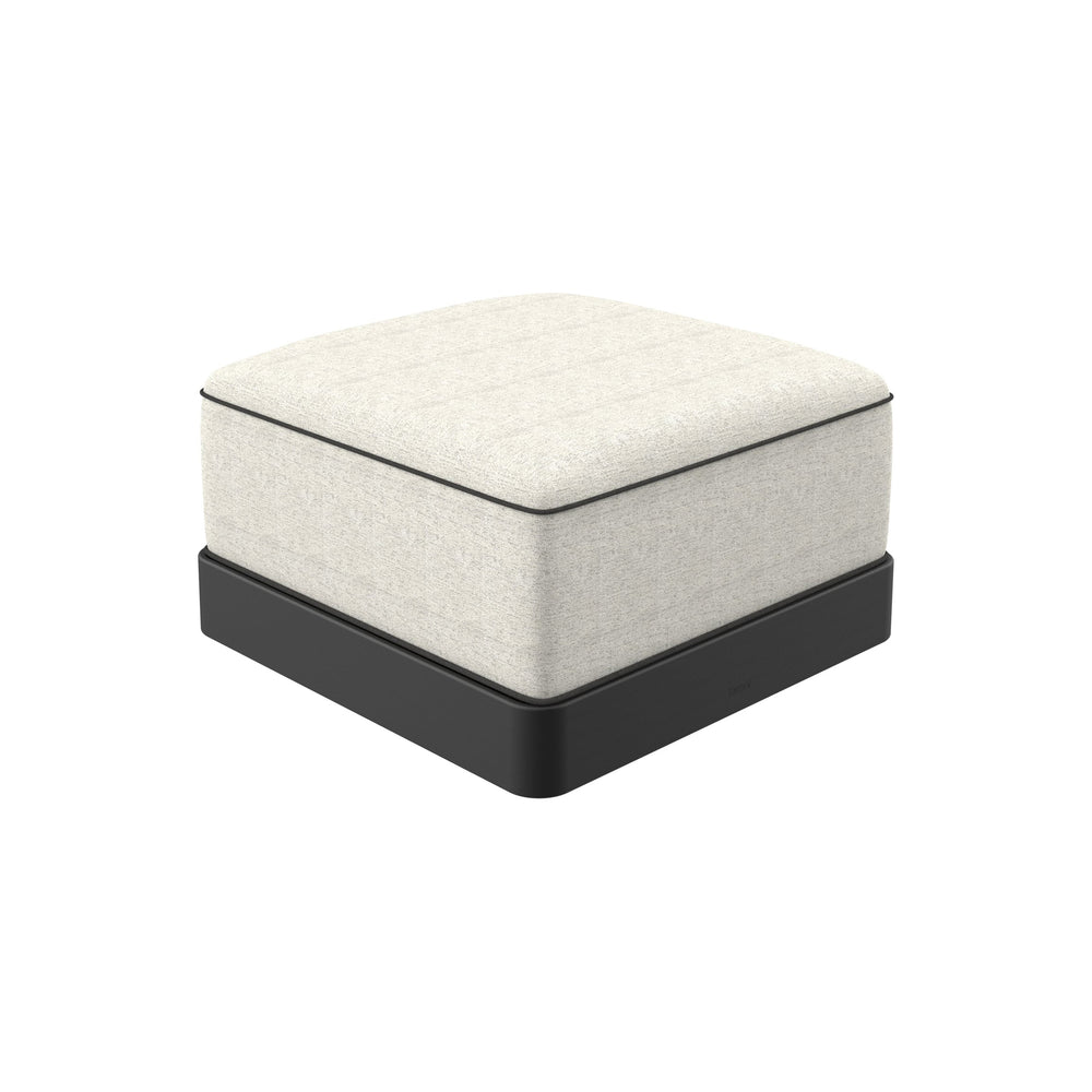 Brisa Outdoor Ottoman