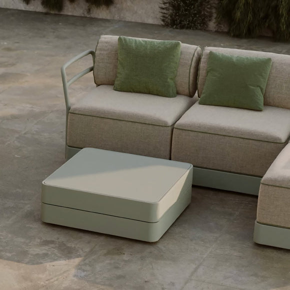 Brisa Outdoor Terminal Lounge Armchair