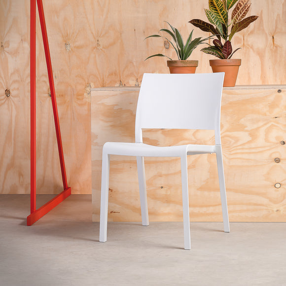 Fiona Stacking Outdoor Chair (Set of 4)