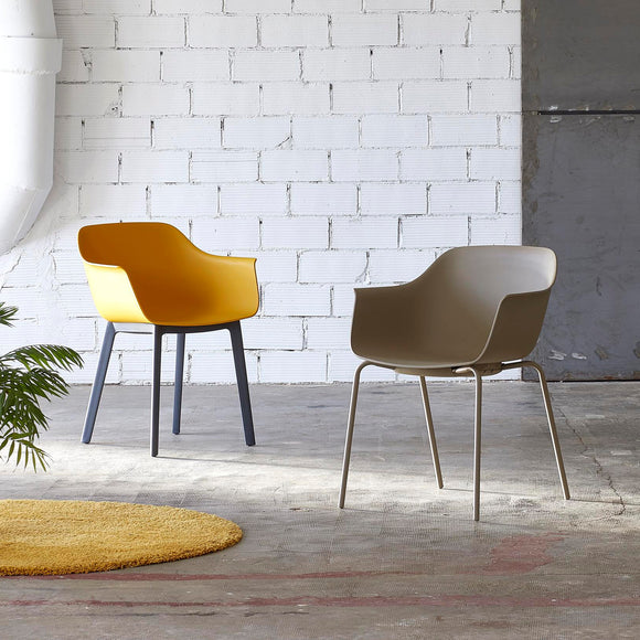 Shape Armchair - 4 Legs (Set of 2)